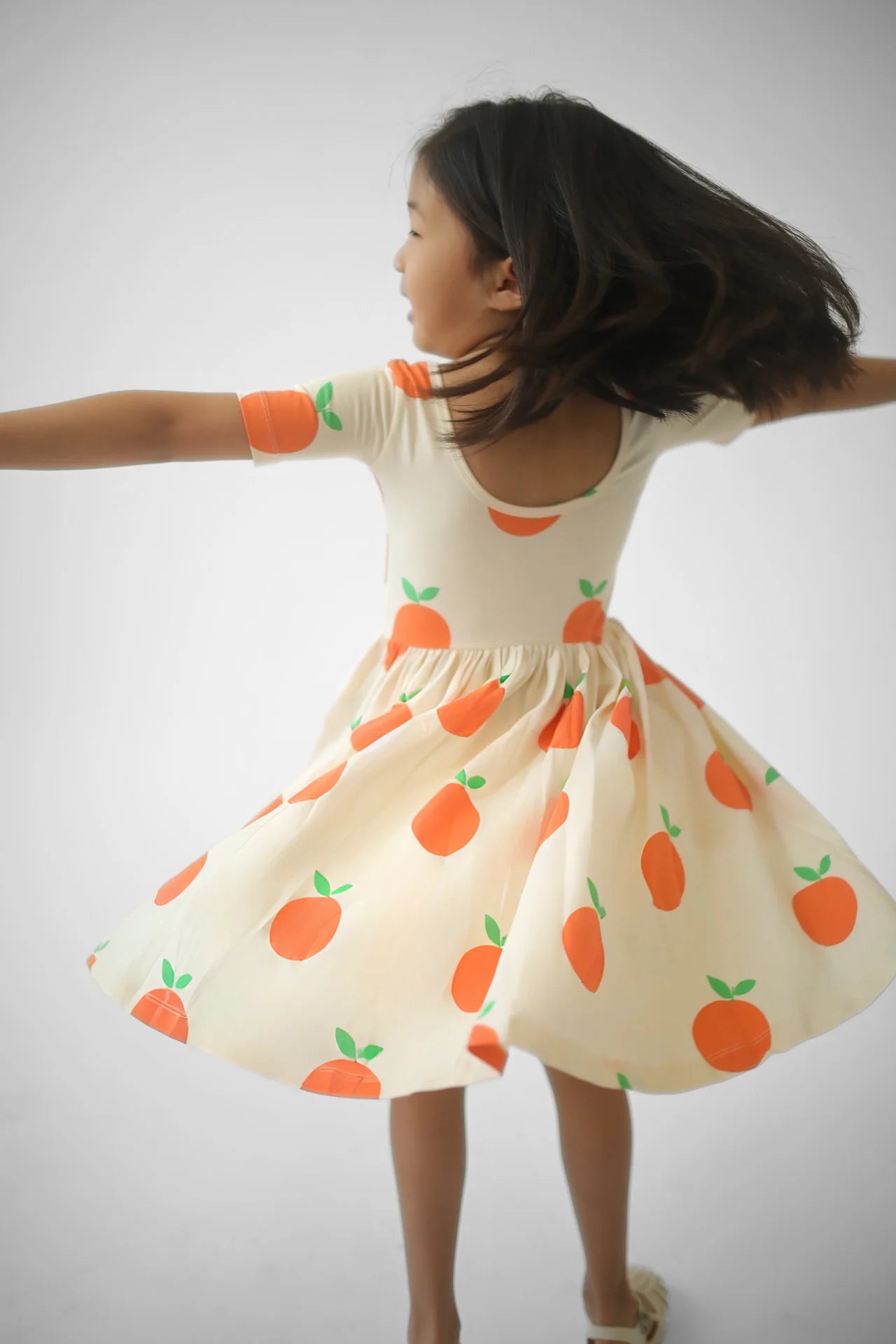 Short Sleeve Twirl Dress in Tangerines